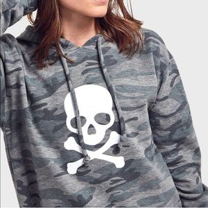 SOUL BY SOULCYCLE Camo Cropped Hoodie